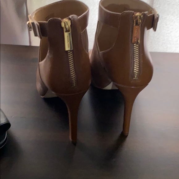 MK open toe - Picture 3 of 5